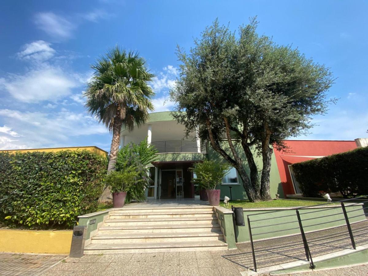 סבאודיה Hotel Zeffiro מראה חיצוני תמונה