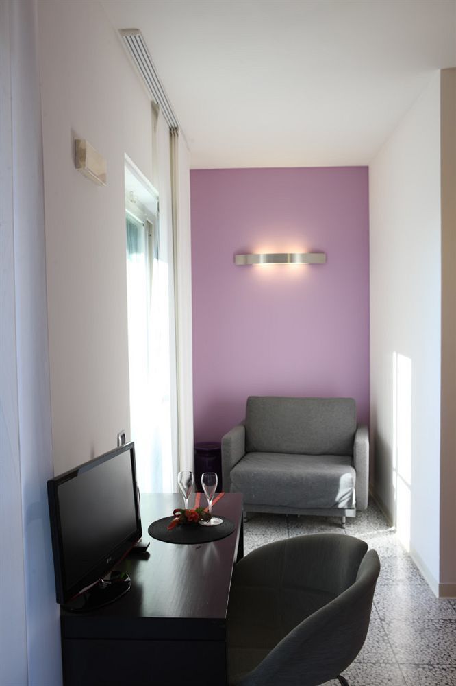סבאודיה Hotel Zeffiro מראה חיצוני תמונה